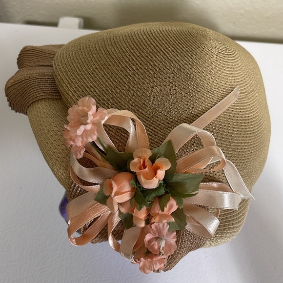 Vintage Floral Decorated Easter/ Spring Women's Hat. Good Vintage Condition. - Picture 4 of 11